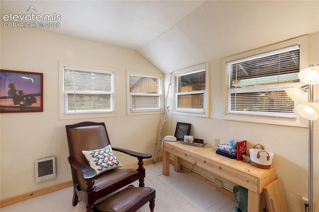 Image 18 of 42: Sitting Room