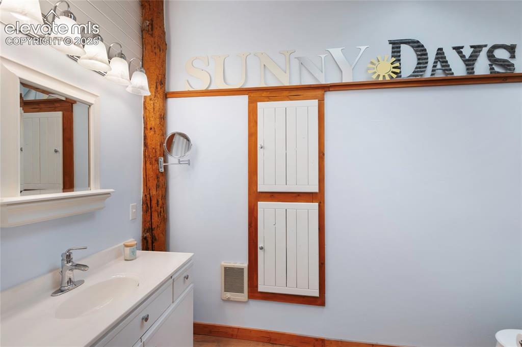 Image 24 of 42: Here is the full bathroom off the Primary, big and bright! Even has a skyli