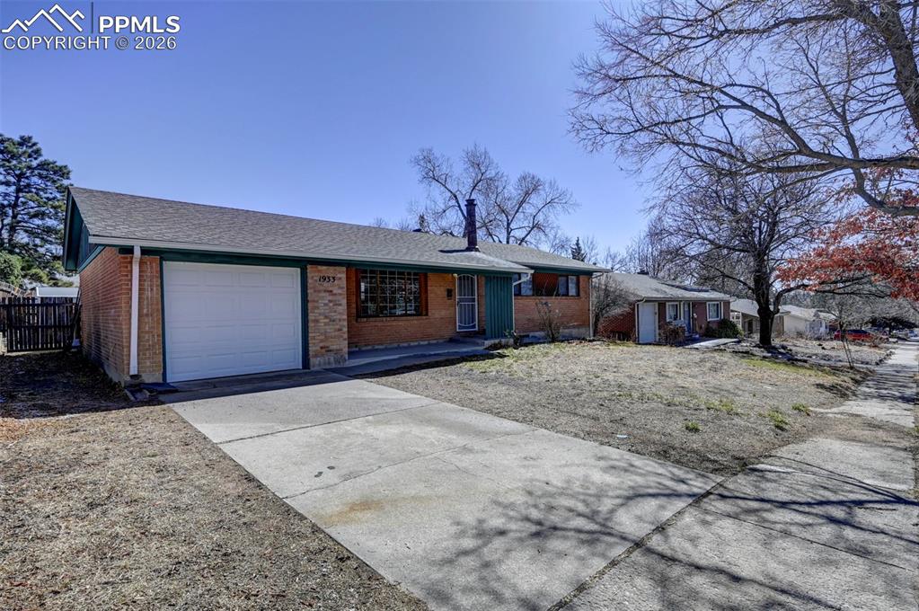 Image 2 of 40: Front of Structure