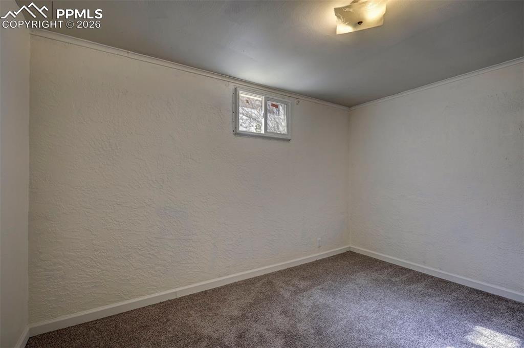 Image 29 of 40: Basement