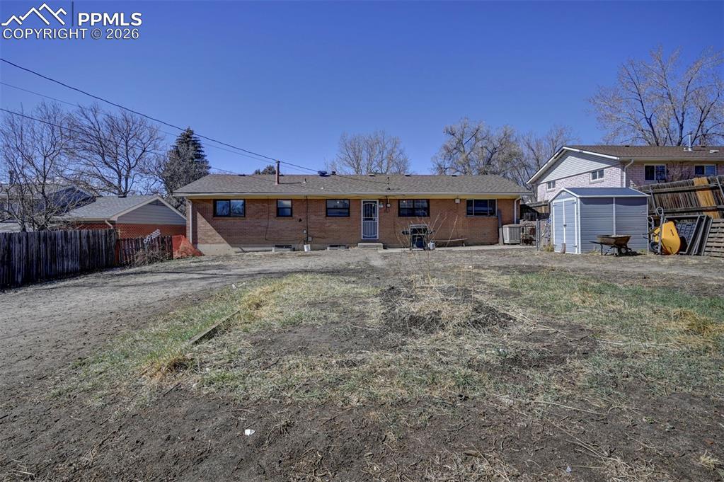 Image 35 of 40: Back of Structure