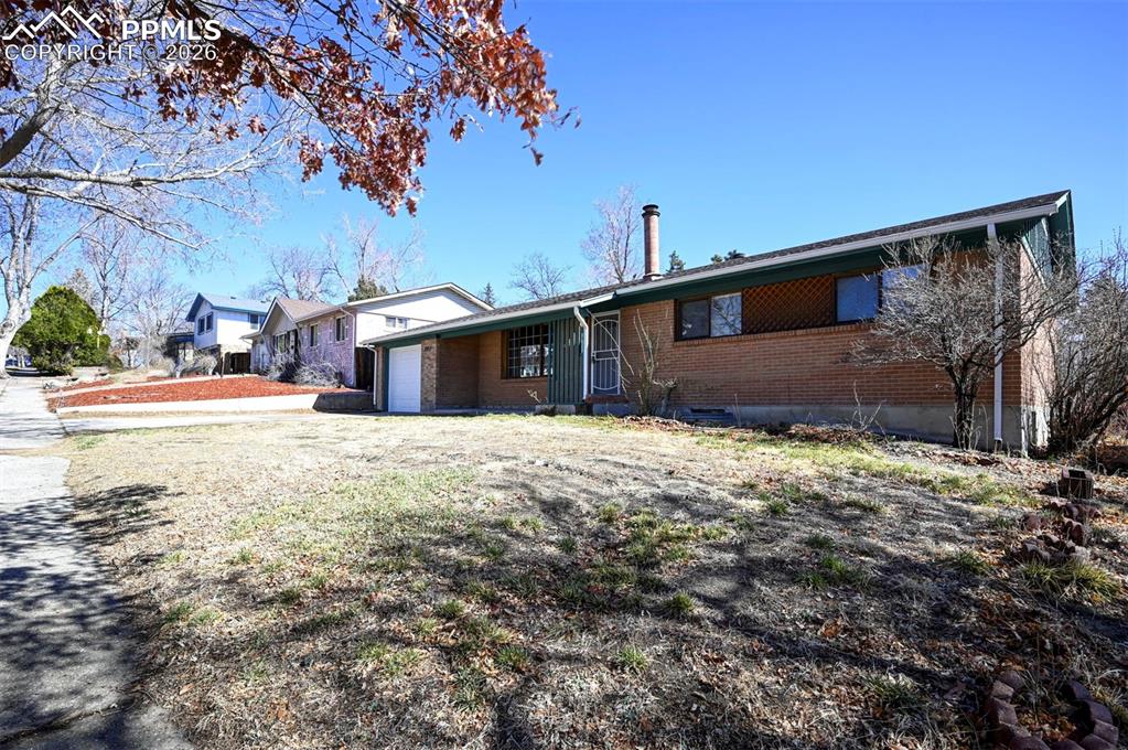 Image 38 of 40: Front of Structure