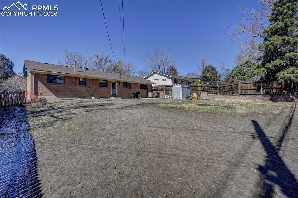 Image 39 of 40: Back of Structure