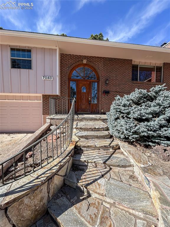 Image 2 of 36: Entry