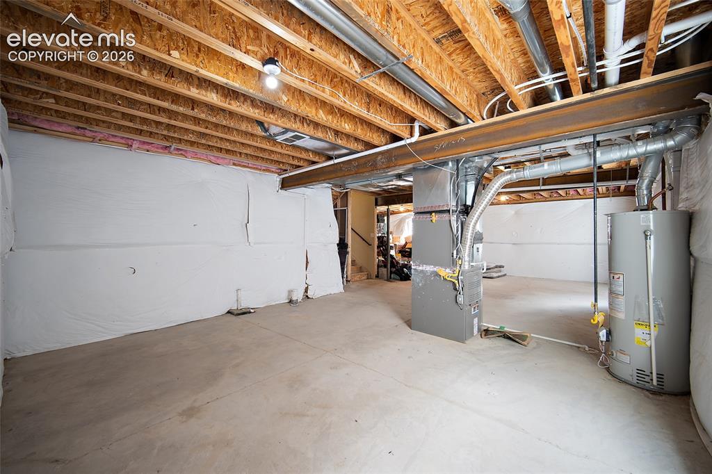 Image 21 of 25: Basement