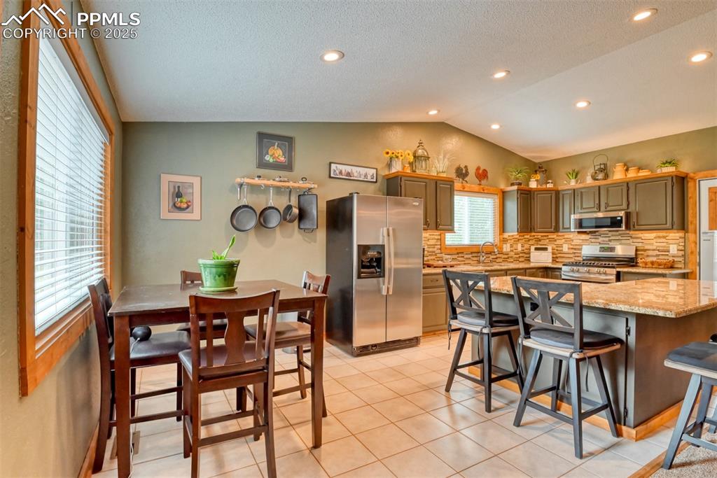 Image 6 of 35: Kitchen