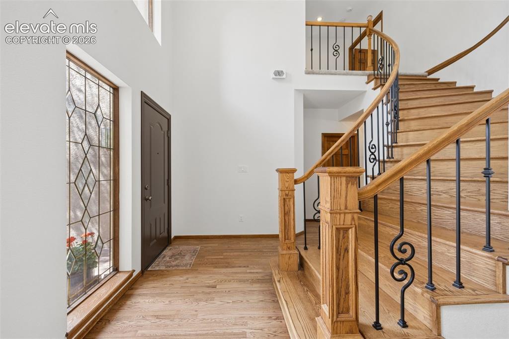 Image 6 of 44: Expansive and well lit entry way