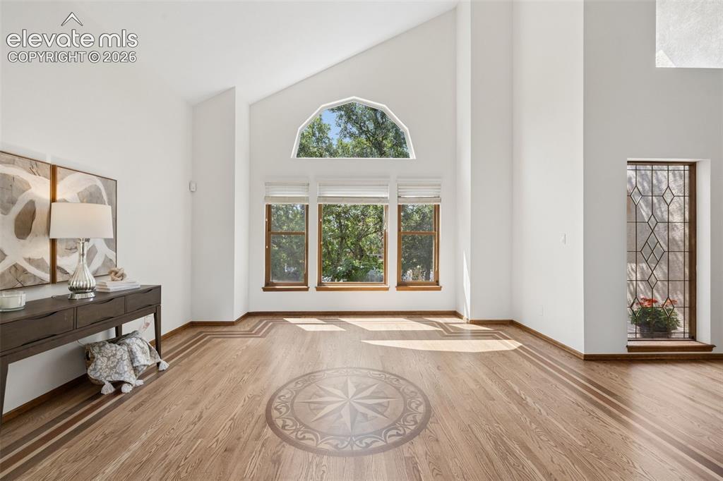 Image 8 of 44: Family Room