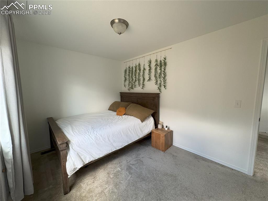 Image 25 of 35: 2nd bedroom