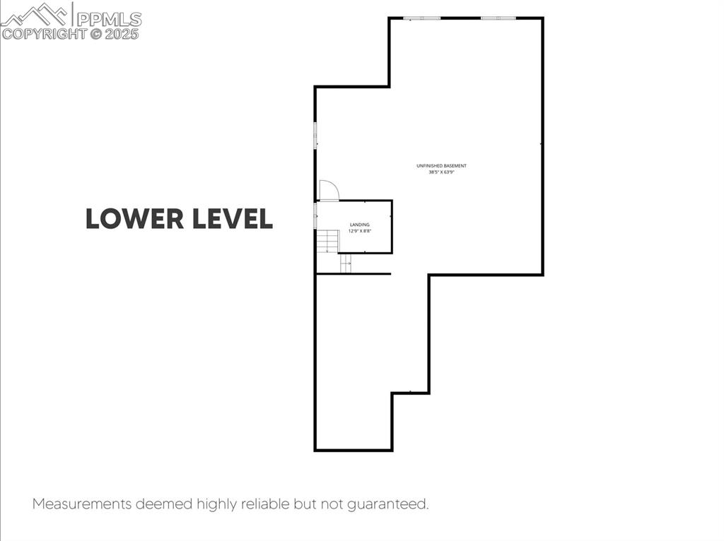 Image 37 of 37: Floor Plan