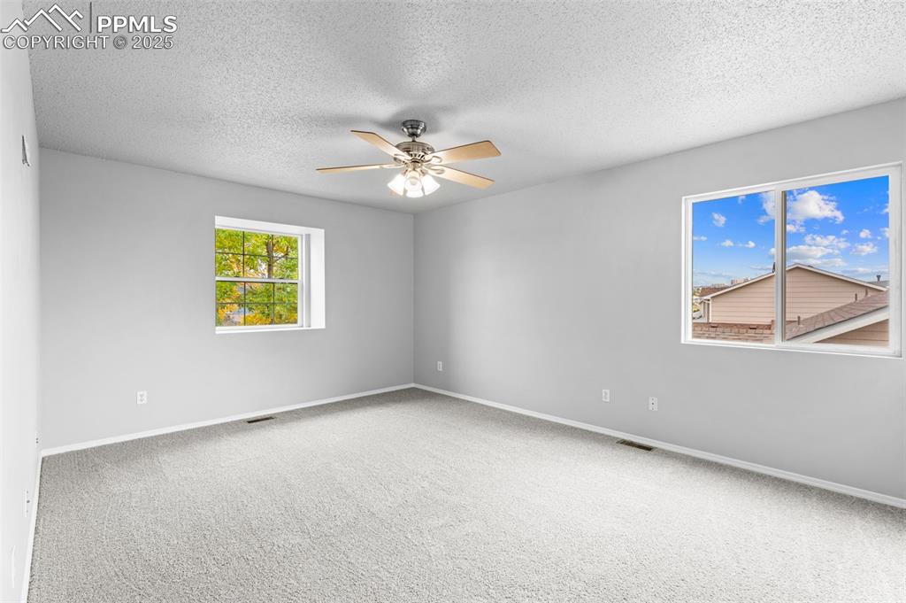 Image 21 of 49: Master Bedroom