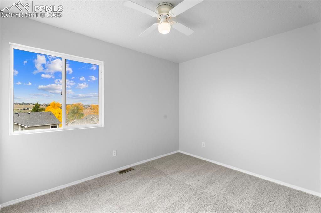 Image 28 of 49: Bedroom