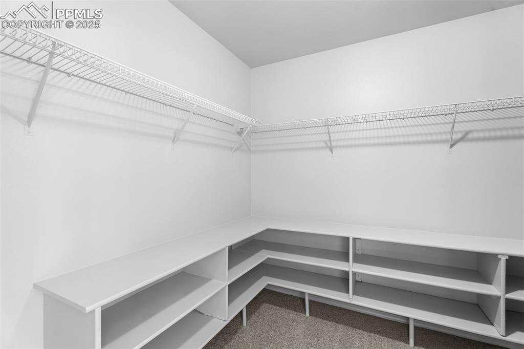 Image 30 of 49: Closet