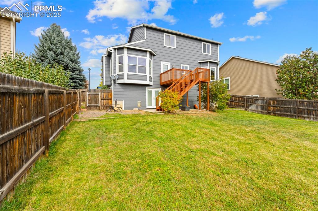 Image 41 of 49: Back of Structure