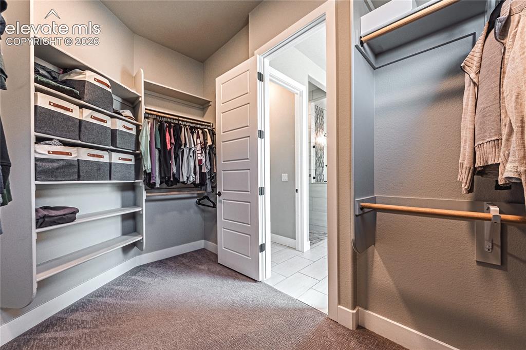 Image 22 of 48: Closet