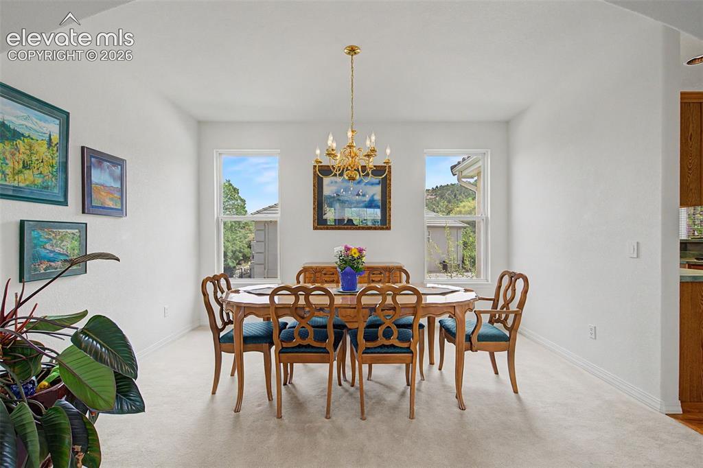 Image 8 of 49: Floorplan