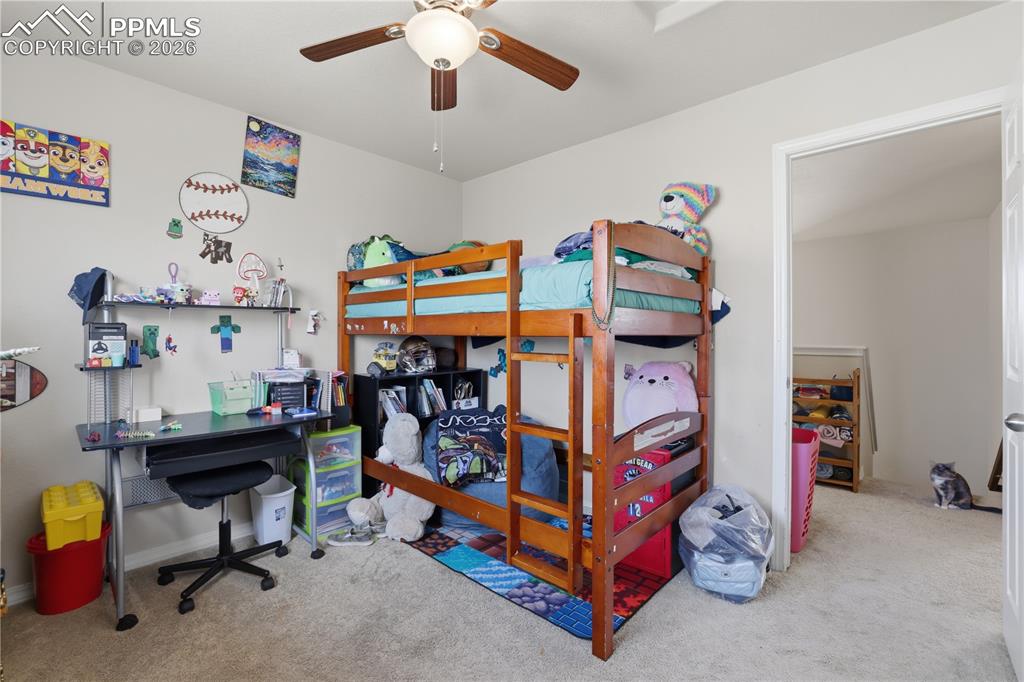 Image 21 of 31: Bedroom