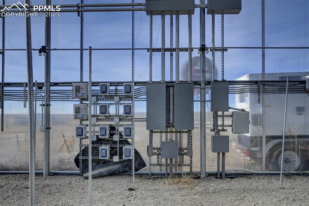 Image 41 of 50: Greenhouse