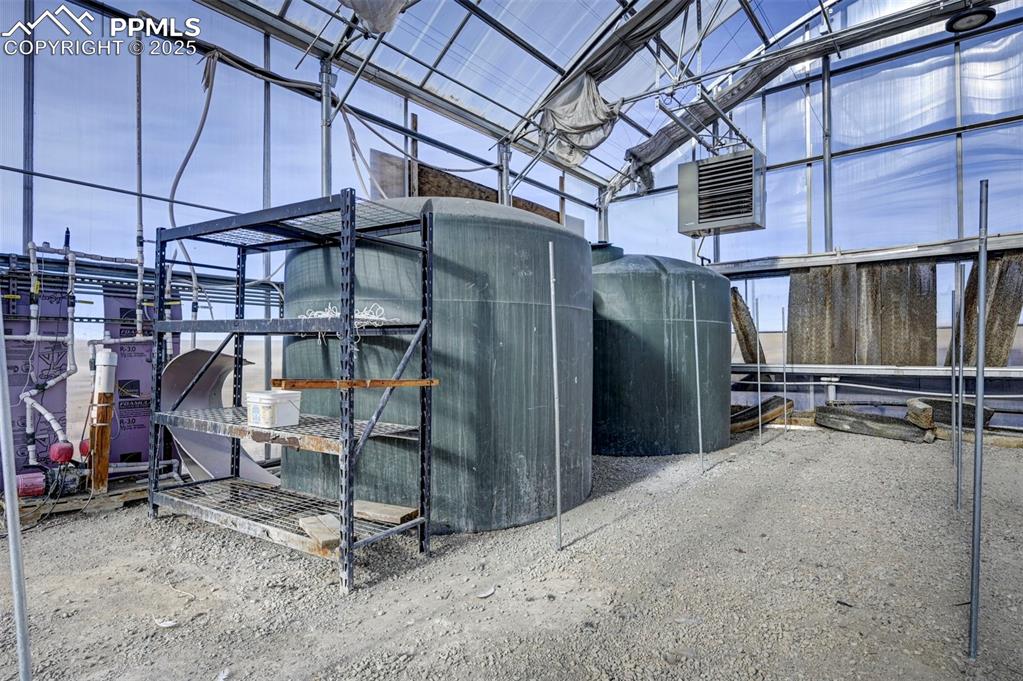 Image 42 of 50: Greenhouse