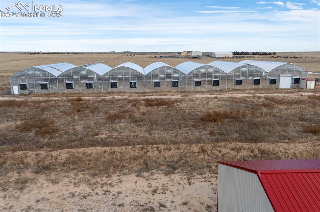Image 5 of 50: Greenhouses