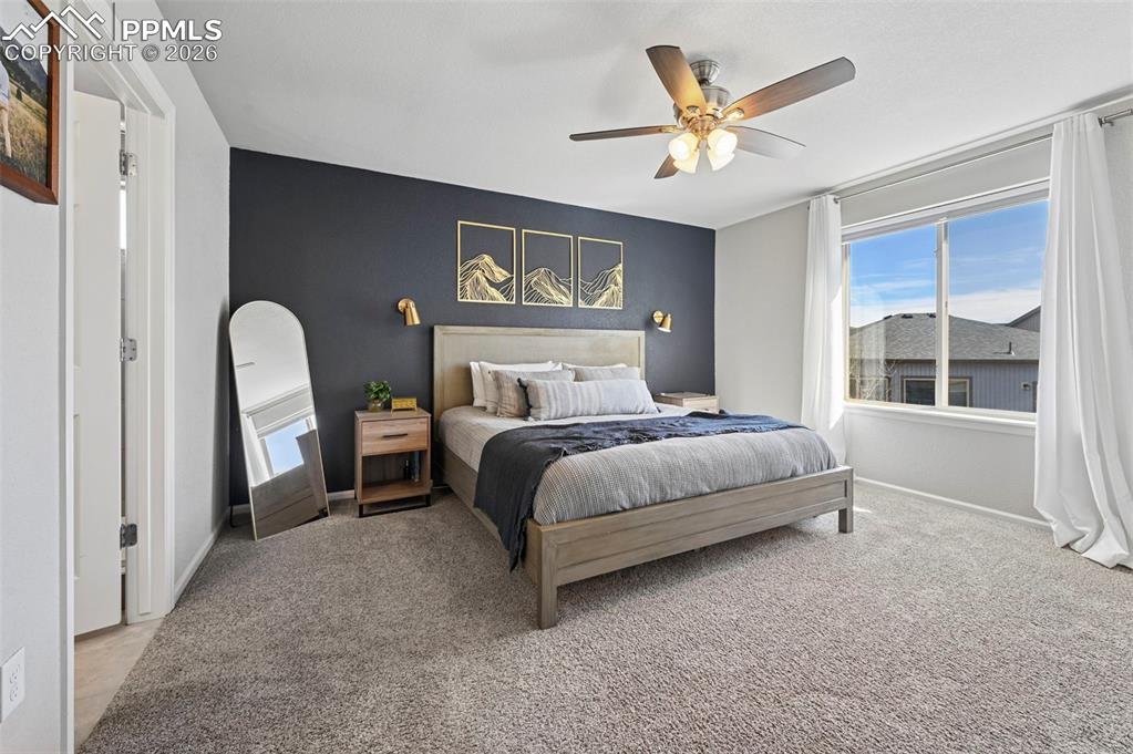 Image 19 of 48: Bedroom