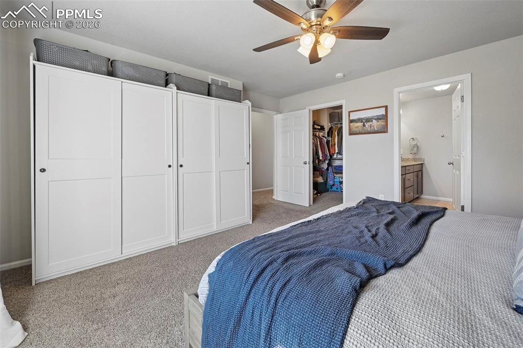 Image 22 of 48: Bedroom