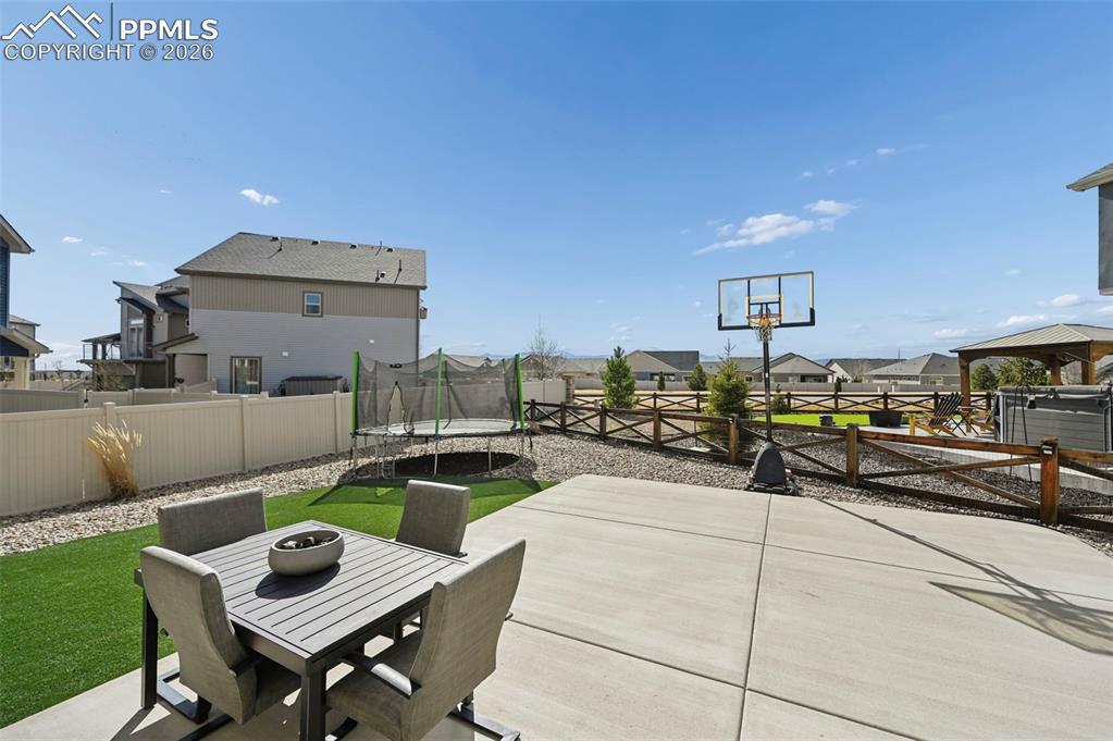 Image 36 of 48: Patio