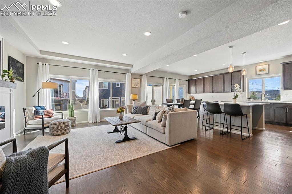 Image 8 of 48: Living Room