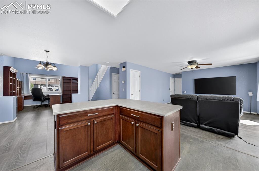 Image 11 of 49: Kitchen