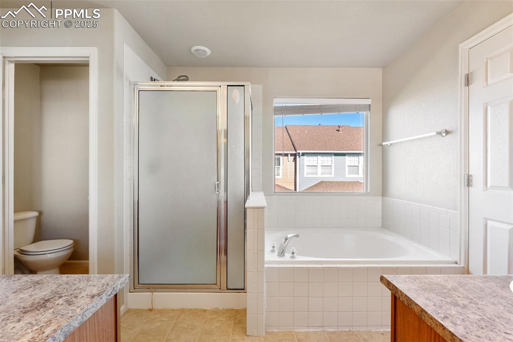 Image 26 of 48: Master Bathroom