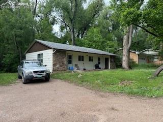 Image 4 of 12: Front of Structure