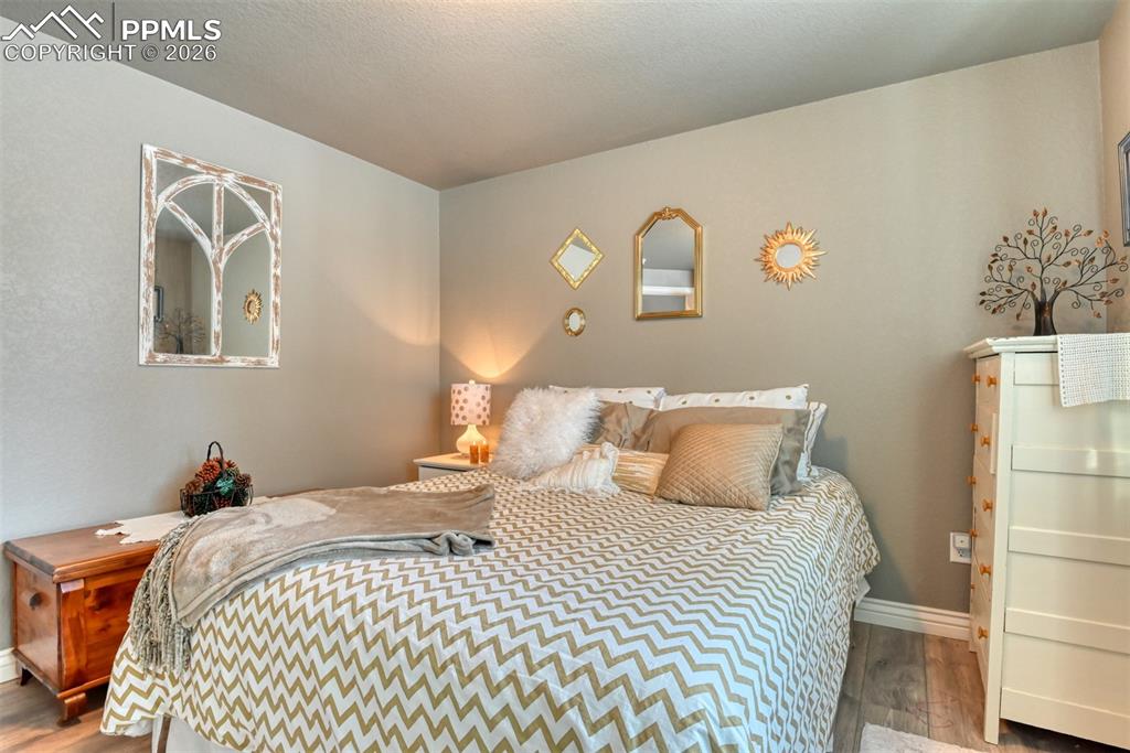 Image 29 of 46: Bedroom