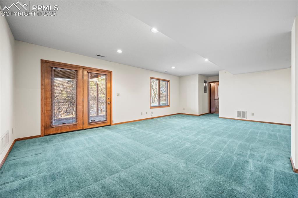 Image 32 of 50: No Description Available