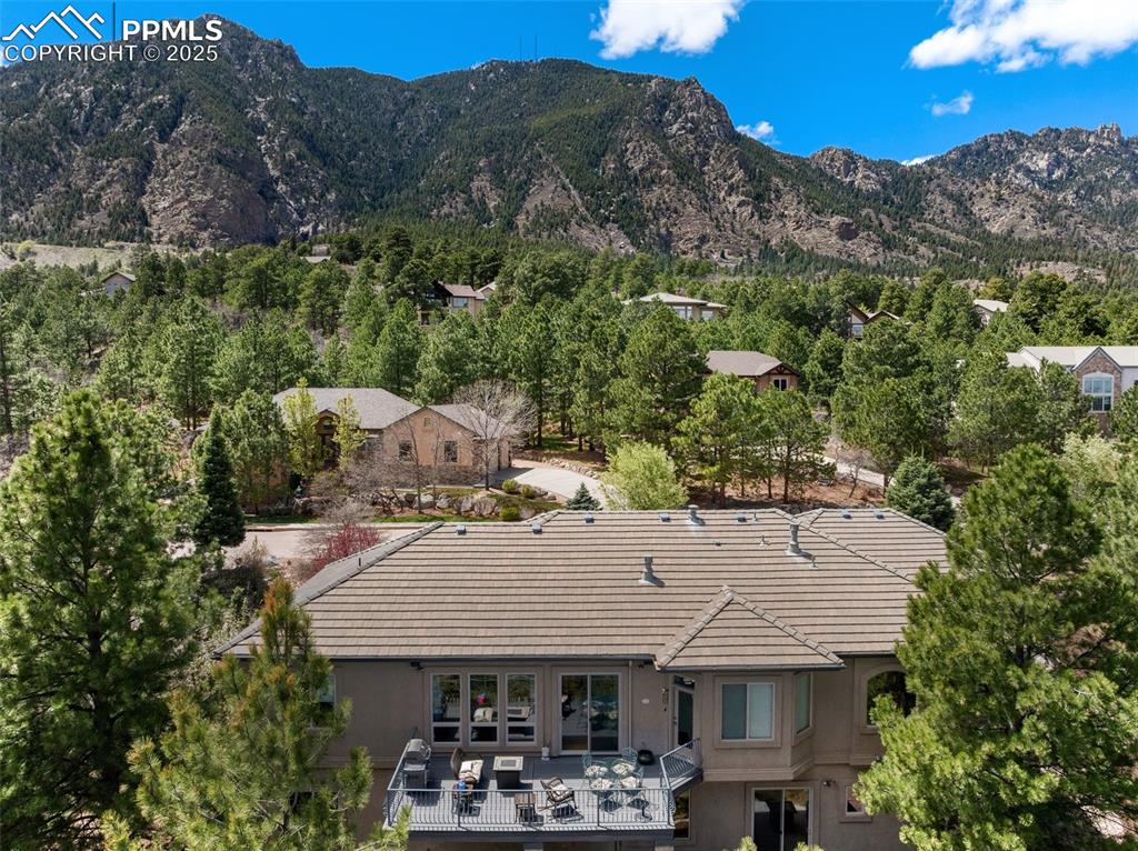 Image 19 of 49: Enjoy the tranquil park like views from the backyard composite deck.