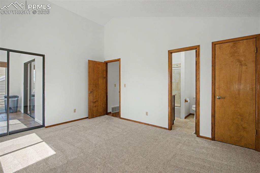 Image 16 of 41: Master Bedroom