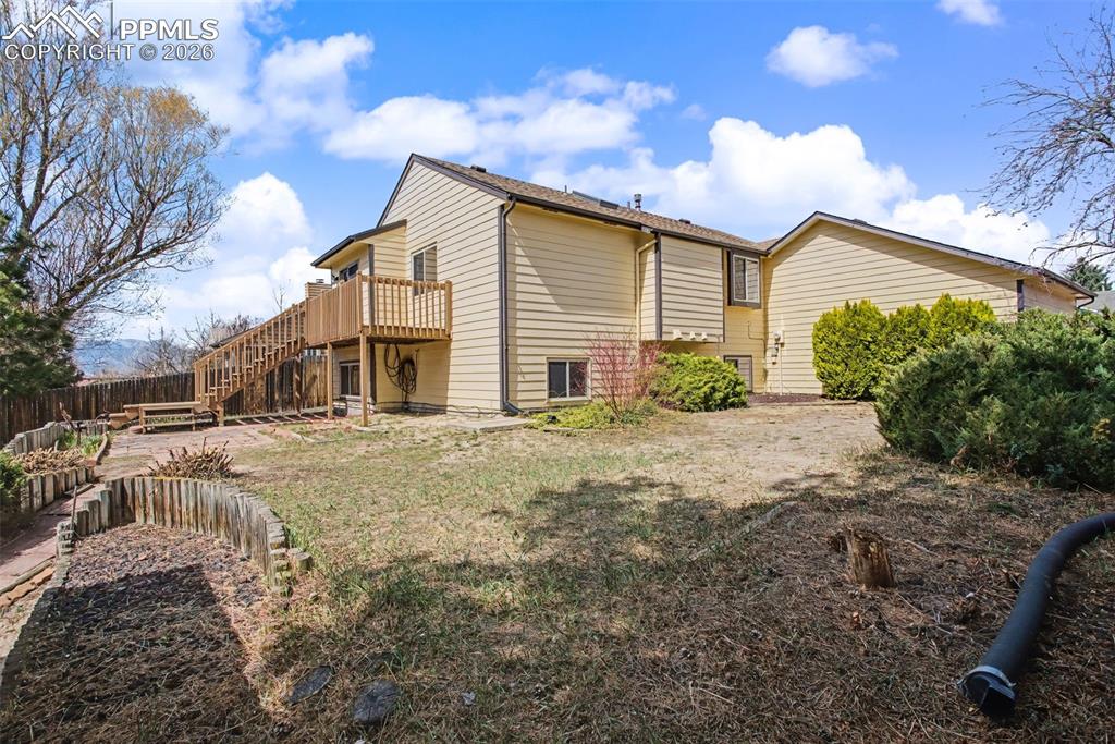 Image 32 of 41: Back of Structure