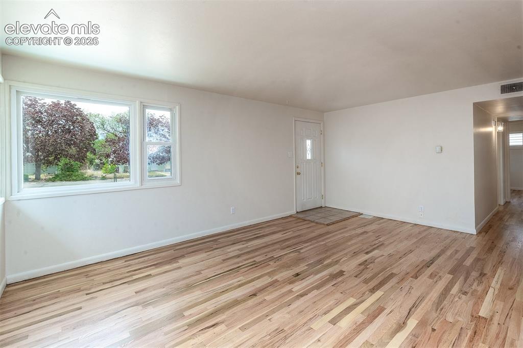 Image 12 of 33: Living Room