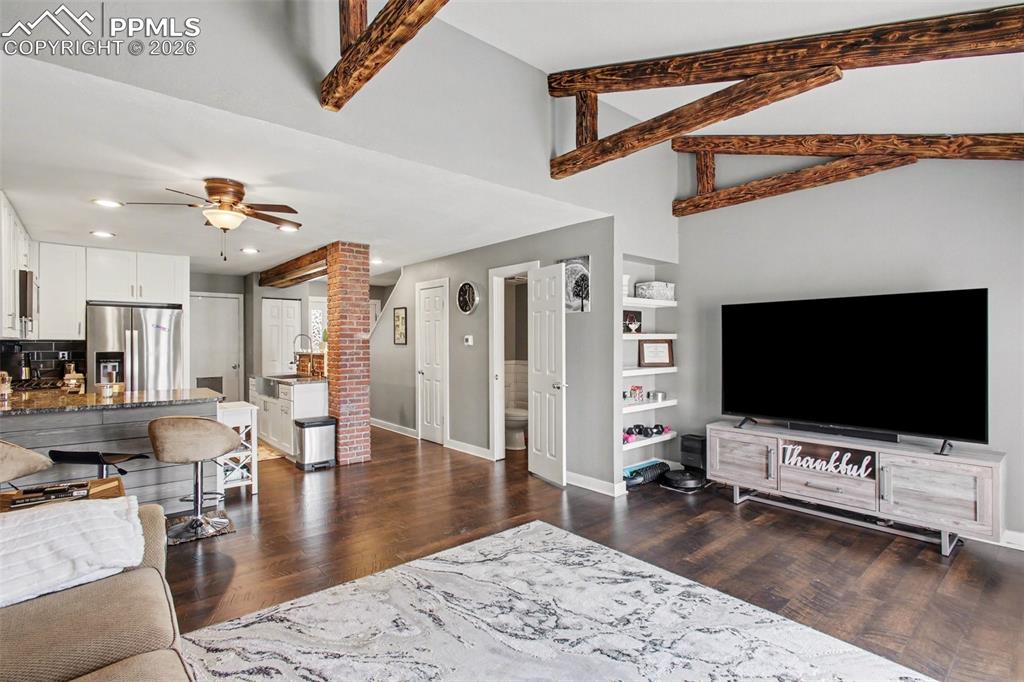 Image 7 of 24: Living Room