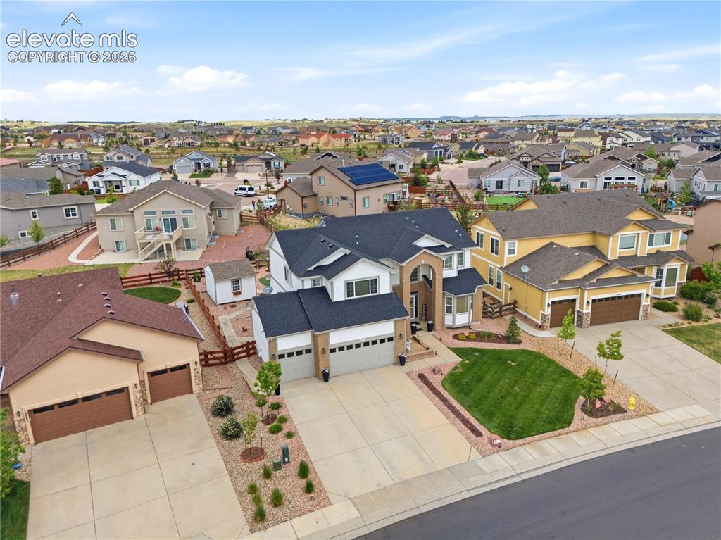 Image 47 of 48: Wideview of neighborhood
