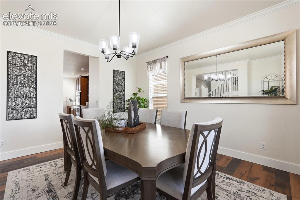 Image 8 of 48: Dining Room