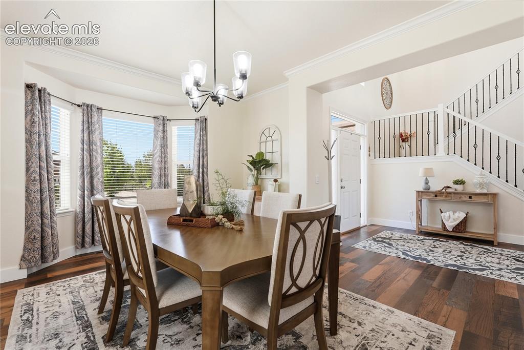 Image 9 of 48: Dining Room