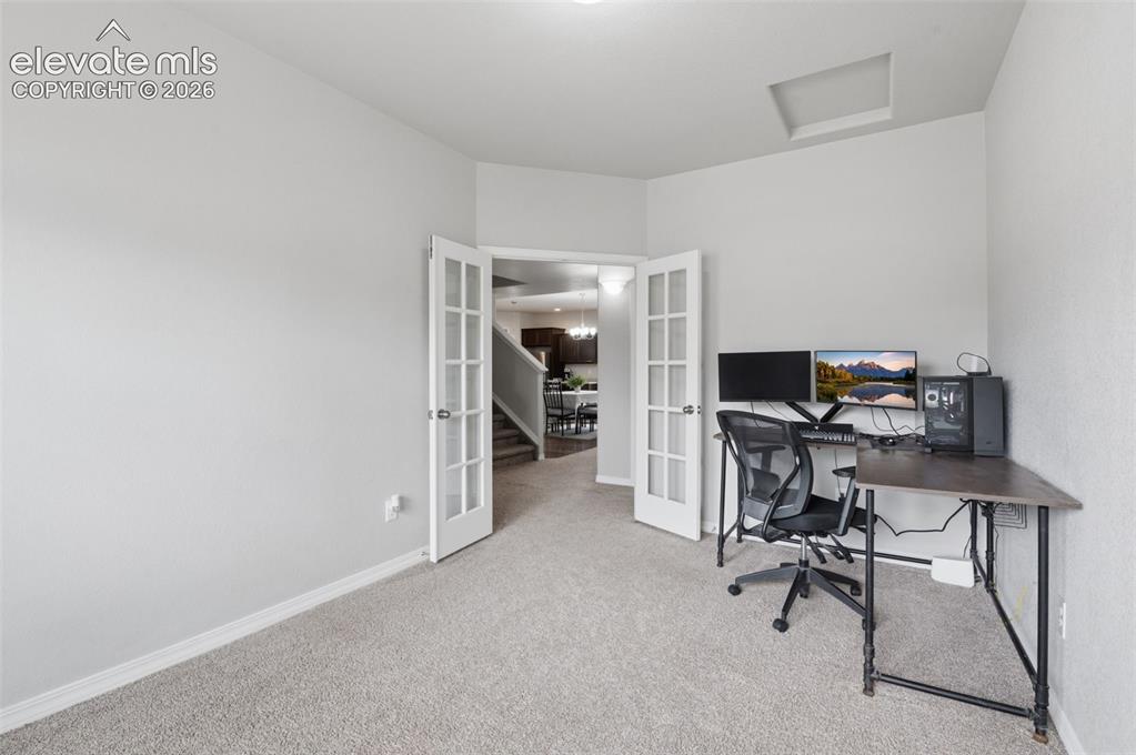 Image 18 of 38: Office