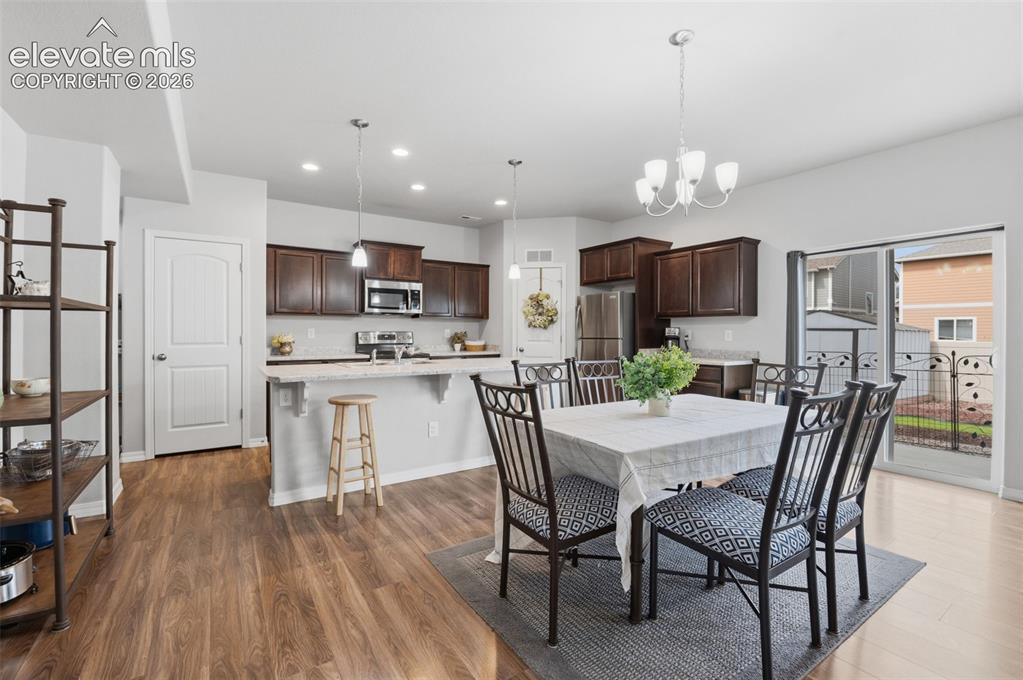 Image 6 of 38: Dining Area
