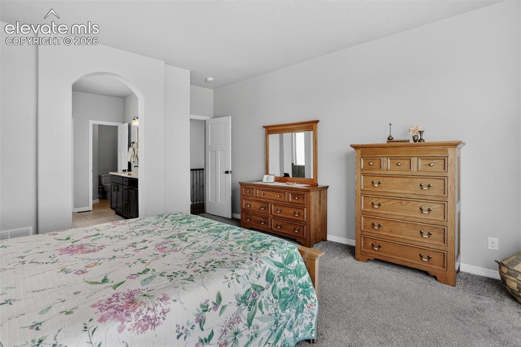 Image 22 of 48: Bedroom