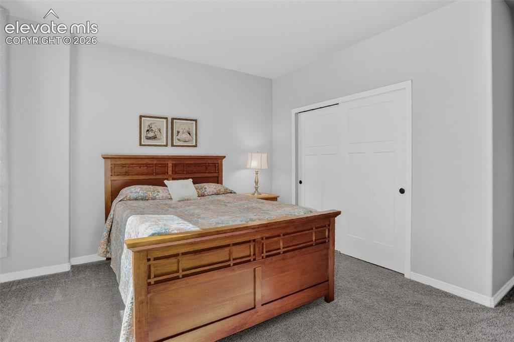 Image 39 of 48: Bedroom