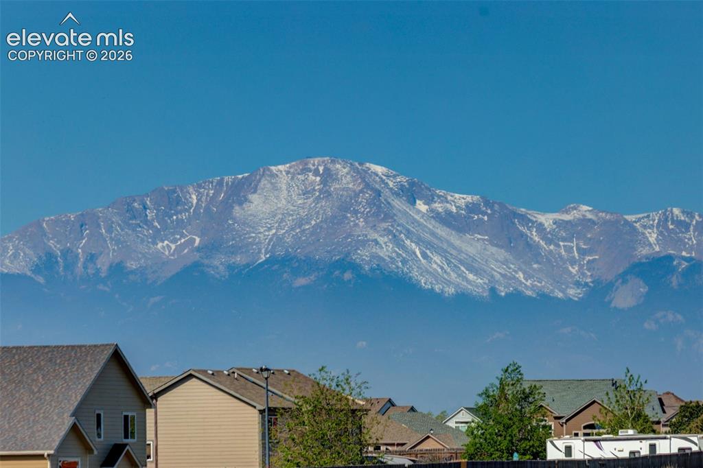 Image 4 of 48: View