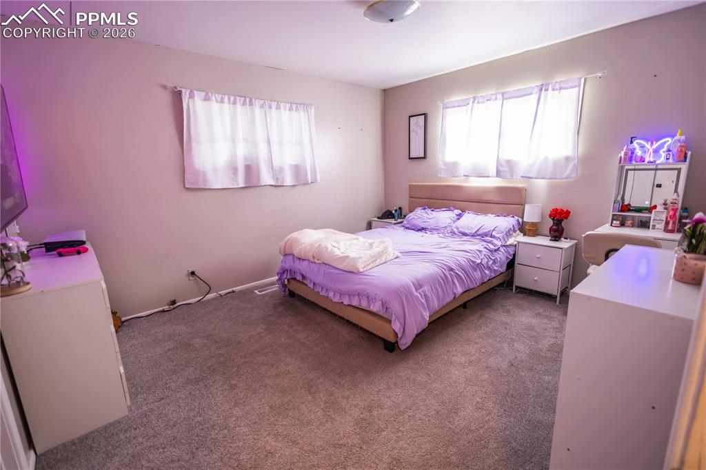 Image 7 of 11: View of carpeted bedroom