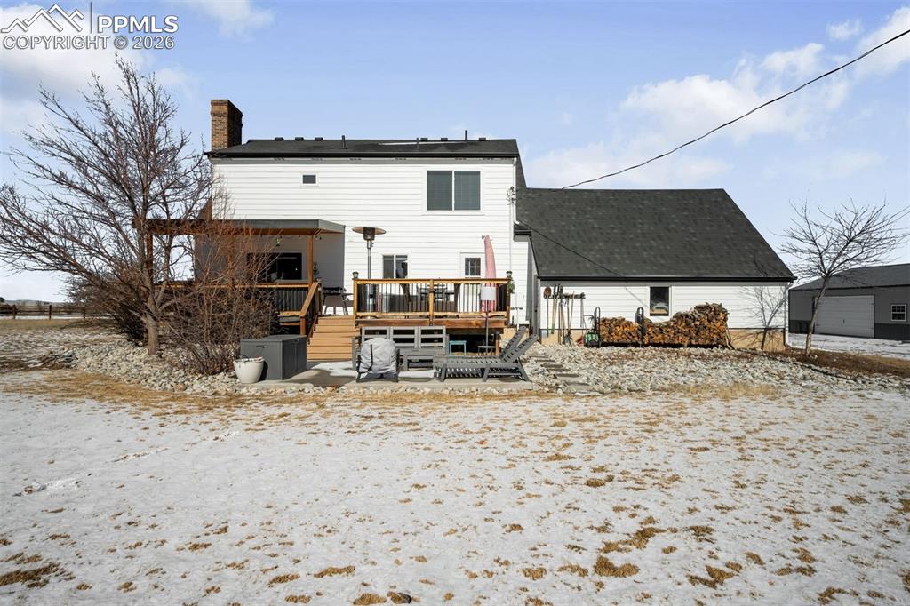 Image 34 of 37: Back of Structure