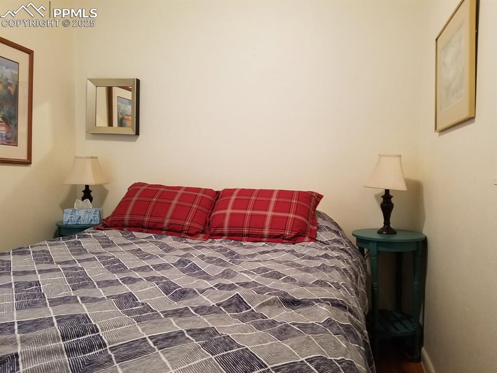 Image 10 of 25: View of bedroom