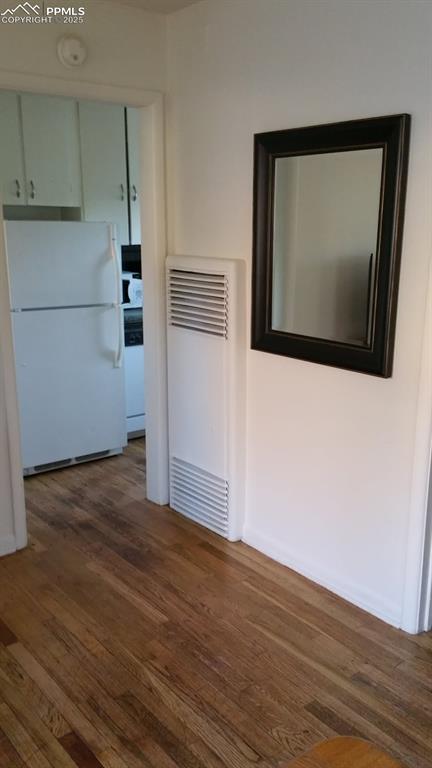 Image 4 of 25: Other